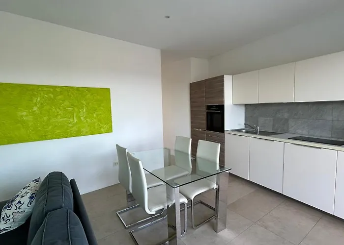 Le * Читтаделла-дель-Капо